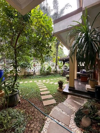 Dijual Rumah Premium dengan Fasilitas Sekitar Lengkap di Menteng, Jakarta Pusat Dijual Rumah Premium dengan Fasilitas Sekitar Lengkap di Menteng, Jakarta Pusat