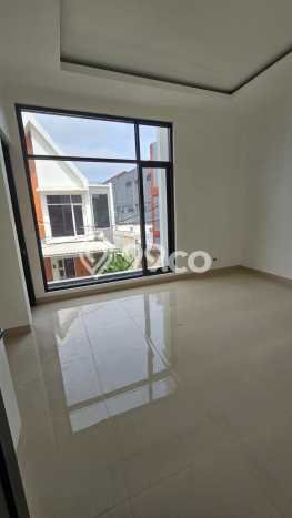 Jual Rumah Eksklusif 3 KT di Cibubur, Jakarta Timur Jual Rumah Eksklusif 3 KT di Cibubur, Jakarta Timur