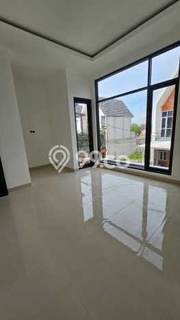 Jual Rumah Eksklusif 3 KT di Cibubur, Jakarta Timur Jual Rumah Eksklusif 3 KT di Cibubur, Jakarta Timur