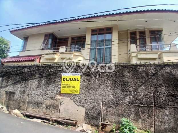HUNIAN BERKELAS! Rumah Exclusive , Jakarta Barat, LT 325m2m² LB 210m2m² HUNIAN BERKELAS! Rumah Exclusive , Jakarta Barat, LT 325m2m² LB 210m2m²