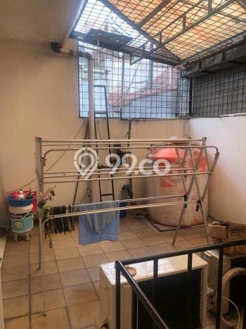 Rumah Elit Modern Tanpa Renovasi di Sektor 1E-Gading Serpong Tangerang Rumah Elit Modern Tanpa Renovasi di Sektor 1E-Gading Serpong Tangerang