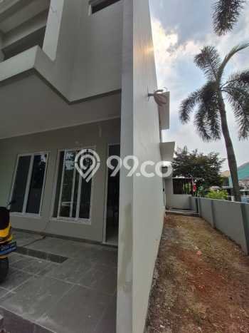 Rumah Elit Modern Tanpa Renovasi di Villa Melati Mas Tangerang Selatan Rumah Elit Modern Tanpa Renovasi di Villa Melati Mas Tangerang Selatan