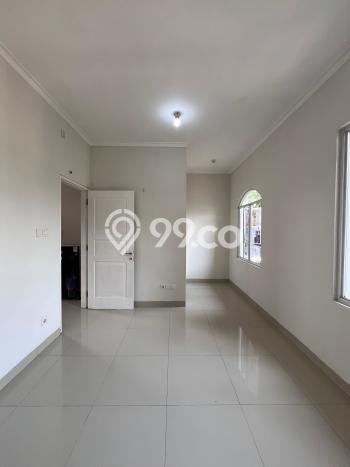 Rumah LT 256m² / LB 120m² Cluster Exclusive di Gading Serpong, Tangerang Rumah LT 256m² / LB 120m² Cluster Exclusive di Gading Serpong, Tangerang