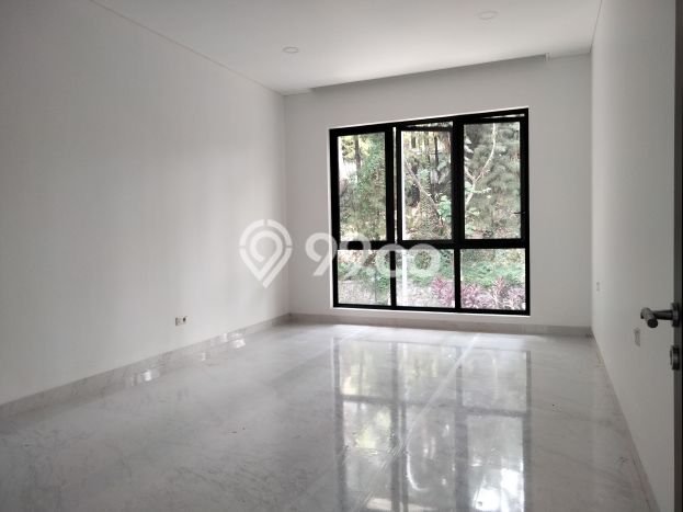 BEST PRICE! Rumah Berkualitas area BSD Green Cove, Luas 249m² LB 416m² BEST PRICE! Rumah Berkualitas area BSD Green Cove, Luas 249m² LB 416m²