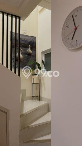 Rumah Minimalis 2 KT di Gading Serpong Tangerang Semi Furnished Rumah Minimalis 2 KT di Gading Serpong Tangerang Semi Furnished