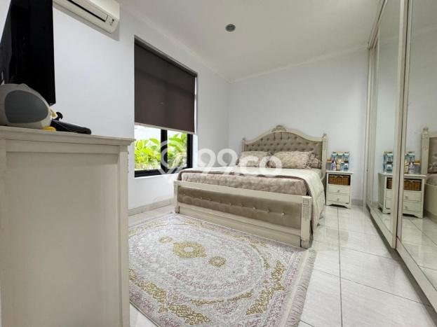 INVESTASI CERDAS! Rumah Exclusive BSD Puspita Loka, Tangerang, Luas Tanah 180m² LB 250m² INVESTASI CERDAS! Rumah Exclusive BSD Puspita Loka, Tangerang, Luas Tanah 180m² LB 250m²