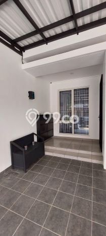 Jual Rumah Luas Elegan Dengan View Cantik di Alam Sutera, Tangerang Jual Rumah Luas Elegan Dengan View Cantik di Alam Sutera, Tangerang