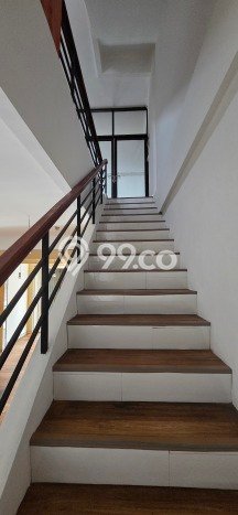 Ruko Dijual di Prime Area Tangerang Luas 215m2 Ruko Dijual di Prime Area Tangerang Luas 215m2