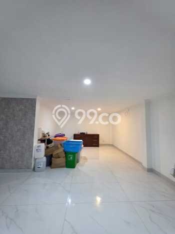 Hunian Mewah LB 500m2 Siap Huni Desain Elegan di Gading Serpong The Spring, Tangerang Hunian Mewah LB 500m2 Siap Huni Desain Elegan di Gading Serpong The Spring, Tangerang