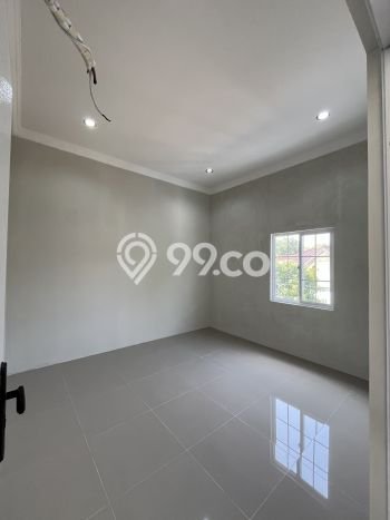 Kesempatan Memiliki Rumah LT 135m² / LB 230m² di Serpong Villa Melati Mas, Dekat Pusat Kota, Tangerang Selatan Kesempatan Memiliki Rumah LT 135m² / LB 230m² di Serpong Villa Melati Mas, Dekat Pusat Kota, Tangerang Selatan