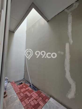Rumah Elit Modern Tanpa Renovasi di Villa Melati Mas Tangerang Selatan Rumah Elit Modern Tanpa Renovasi di Villa Melati Mas Tangerang Selatan