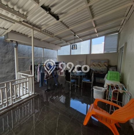 Rumah Mewah LB 200m2 Siap Pakai Desain Elegan di Gading Serpong, Tangerang Rumah Mewah LB 200m2 Siap Pakai Desain Elegan di Gading Serpong, Tangerang