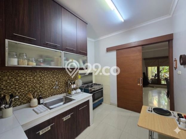 Rumah Elit Modern Siap Huni di BSD Kencana Loka Tangerang Rumah Elit Modern Siap Huni di BSD Kencana Loka Tangerang
