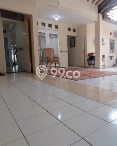 Rumah Luas Asri 5 KT Siap Pakai di BSD Nusaloka Tangerang Rumah Luas Asri 5 KT Siap Pakai di BSD Nusaloka Tangerang
