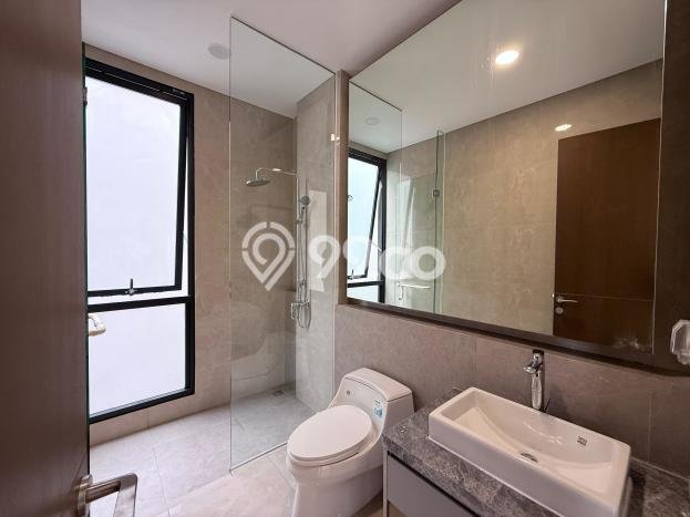 Dijual Rumah Premium dengan Fasilitas Sekitar Komplit di BSD, Tangerang Selatan Dijual Rumah Premium dengan Fasilitas Sekitar Komplit di BSD, Tangerang Selatan