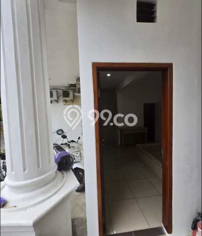 Dijual Segera Rumah Kost di BSD Anggrek Loka, Tangerang 31 Kamar Dijual Segera Rumah Kost di BSD Anggrek Loka, Tangerang 31 Kamar