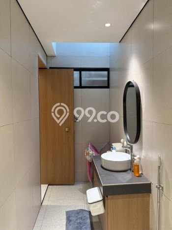 Rumah Elit Modern Siap Huni di Alam Sutera Tangerang Rumah Elit Modern Siap Huni di Alam Sutera Tangerang