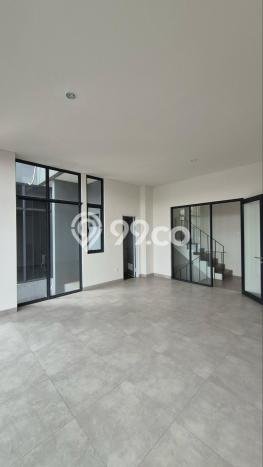 Untuk Dijual! Ruko di BSD Tangerang LT 48m2 / LB 122m2 Kawasan Bisnis Untuk Dijual! Ruko di BSD Tangerang LT 48m2 / LB 122m2 Kawasan Bisnis