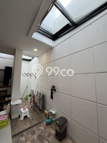 Dijual Hunian Rumah Terawat 3 KT di BSD Nusaloka, Tangerang Dijual Hunian Rumah Terawat 3 KT di BSD Nusaloka, Tangerang