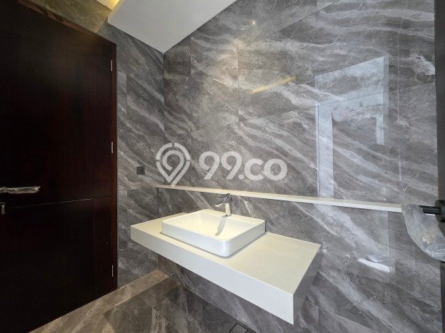 Rumah Elit Modern Tanpa Renovasi di BSD The Icon Tangerang Rumah Elit Modern Tanpa Renovasi di BSD The Icon Tangerang
