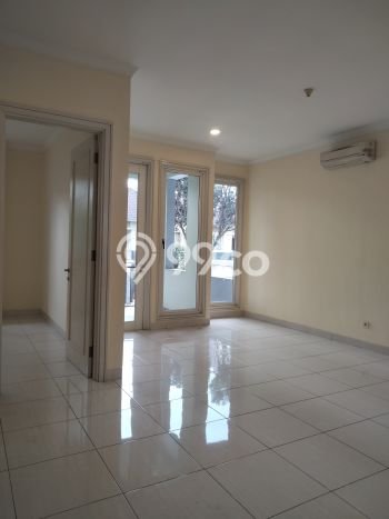 Rumah Mewah LB 255m2 Siap Pakai Desain Elegan di Alam Sutera, Tangerang Rumah Mewah LB 255m2 Siap Pakai Desain Elegan di Alam Sutera, Tangerang