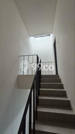 Untuk Dijual! Ruko di BSD Tangerang LT 48m2 / LB 122m2 Kawasan Bisnis Untuk Dijual! Ruko di BSD Tangerang LT 48m2 / LB 122m2 Kawasan Bisnis