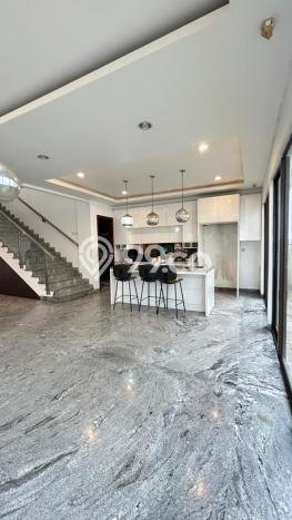 Dijual Rumah Luas Elegan Dengan View Cantik di BSD De Park, Tangerang Dijual Rumah Luas Elegan Dengan View Cantik di BSD De Park, Tangerang