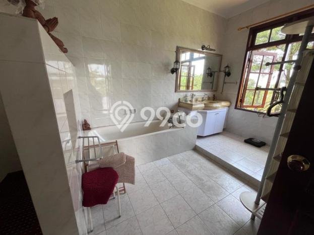 Jual Rumah Luas Elegan Dengan View Cantik di Rancamaya, Bogor Jual Rumah Luas Elegan Dengan View Cantik di Rancamaya, Bogor
