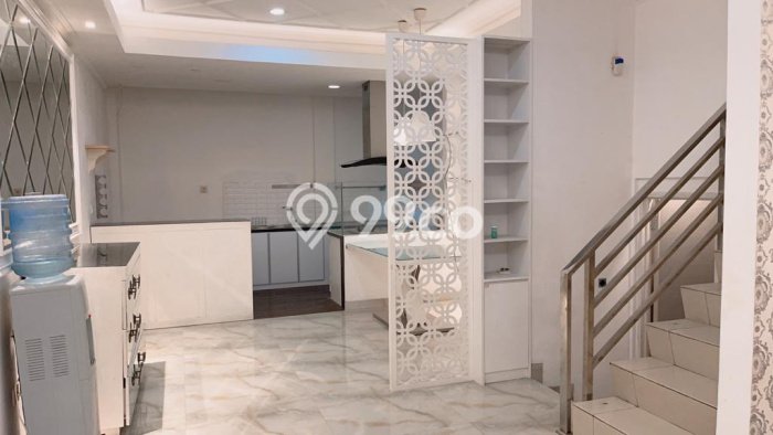 PRIME AREA! Rumah di Green Lake City, 3 KT, Lingkungan Elite, Luas 90m² Bangunan 125m² PRIME AREA! Rumah di Green Lake City, 3 KT, Lingkungan Elite, Luas 90m² Bangunan 125m²
