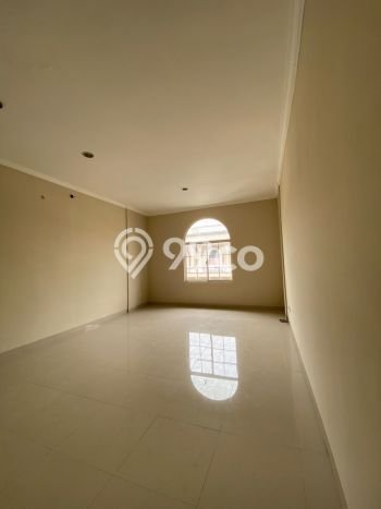 FOR RENT! Ruko di Green Lake City Cocok untuk Bisnis 286m2 FOR RENT! Ruko di Green Lake City Cocok untuk Bisnis 286m2