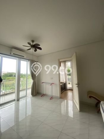 Disewakan! Rumah 3 Kamar Tidur &
2 Kamar Mandi di Green Lake City, Jakarta Barat Disewakan! Rumah 3 Kamar Tidur &
2 Kamar Mandi di Green Lake City, Jakarta Barat