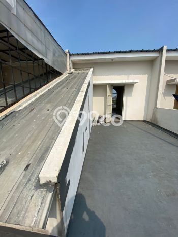 Unit Komersial Disewakan di Jakarta Barat Area Strategis Harga Kompetitif Unit Komersial Disewakan di Jakarta Barat Area Strategis Harga Kompetitif
