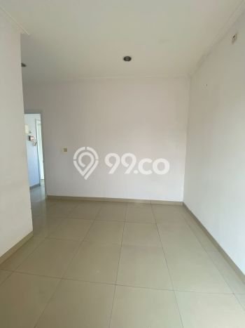 Disewakan Rumah Murah di Green Lake City Jakarta Barat Punya 3 KT Disewakan Rumah Murah di Green Lake City Jakarta Barat Punya 3 KT