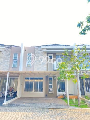 Rumah Disewakan Jakarta Barat LT 120m2 LB 126m2 Area Green Lake City Rumah Disewakan Jakarta Barat LT 120m2 LB 126m2 Area Green Lake City