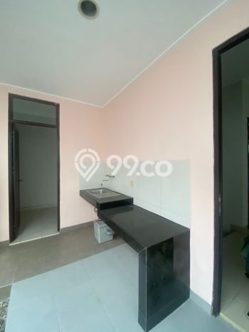 Rumah Sewa Jakarta Barat LT 108m2 LB 119m2 Kawasan Green Lake City Rumah Sewa Jakarta Barat LT 108m2 LB 119m2 Kawasan Green Lake City