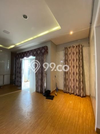 PREMIUM LIVING! Rumah di Green Lake City, 4 KT, Kawasan Prospektif, LT 250m² LB 211m² PREMIUM LIVING! Rumah di Green Lake City, 4 KT, Kawasan Prospektif, LT 250m² LB 211m²