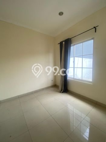 LOKASI TERBAIK! Rumah di Green Lake City, 4 KT, Lingkungan Elite, Luas 200m² LB 239m² LOKASI TERBAIK! Rumah di Green Lake City, 4 KT, Lingkungan Elite, Luas 200m² LB 239m²