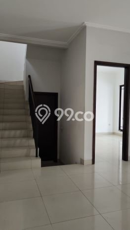 RARE UNIT! Rumah kawasan Green Lake City, 3 KM, Pemandangan Kota, Luas 108m² LB 119m² RARE UNIT! Rumah kawasan Green Lake City, 3 KM, Pemandangan Kota, Luas 108m² LB 119m²