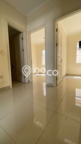 LOKASI PREMIUM! Rumah area Green Lake City, 3 KT, Area Strategis, LT 90m² LB 127m² LOKASI PREMIUM! Rumah area Green Lake City, 3 KT, Area Strategis, LT 90m² LB 127m²