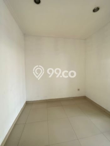 Rumah Strategis di Green Lake City, 3 KT, Area Nyaman, LT 90m² LB 100m² Rumah Strategis di Green Lake City, 3 KT, Area Nyaman, LT 90m² LB 100m²
