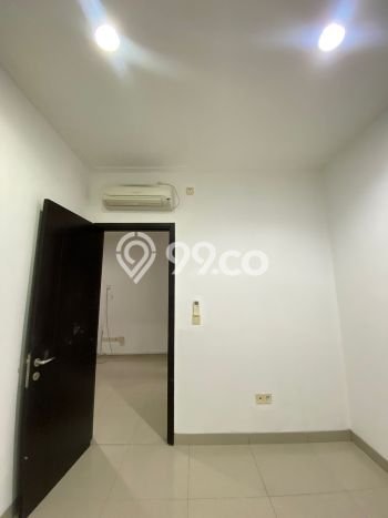 Rumah di Green Lake City, 4 KM, Akses Universitas, Luas 90m² LB 127m² Rumah di Green Lake City, 4 KM, Akses Universitas, Luas 90m² LB 127m²