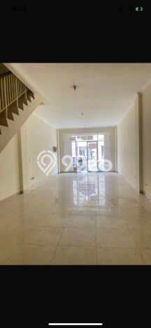 Ruko Lokasi Strategis Kawasan Green Lake City, Luas 286m², For Rent, Pusat Bisnis Ruko Lokasi Strategis Kawasan Green Lake City, Luas 286m², For Rent, Pusat Bisnis