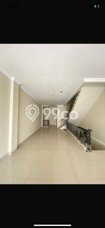 For Rent Ruko Strategis di Green Lake City, Luas 286m², Lokasi Komersial, Akses Mudah For Rent Ruko Strategis di Green Lake City, Luas 286m², Lokasi Komersial, Akses Mudah