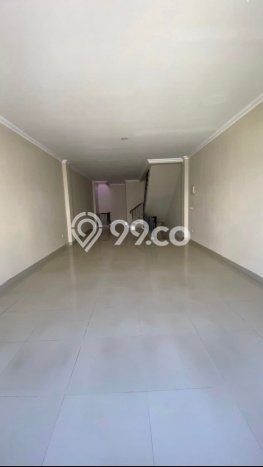 Ruko For Rent Kawasan Green Lake City, Luas 286m², Lokasi Strategis, Siap Usaha Ruko For Rent Kawasan Green Lake City, Luas 286m², Lokasi Strategis, Siap Usaha