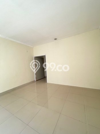 Area Strategis! Disewakan Ruko Lokasi Cengkareng, Jakarta Barat Cocok untuk Bisnis Area Strategis! Disewakan Ruko Lokasi Cengkareng, Jakarta Barat Cocok untuk Bisnis