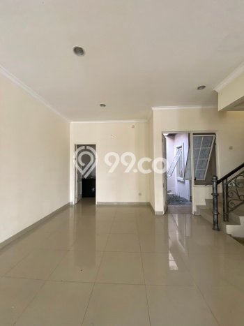 Sewa Rumah Harga Terjangkau di Green Lake City Jakarta Barat Punya 3 Kamar Tidur Sewa Rumah Harga Terjangkau di Green Lake City Jakarta Barat Punya 3 Kamar Tidur