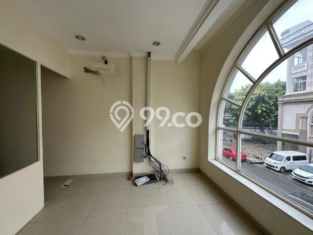 Ruko Kawasan Green Lake City, Luas 286m², Mainroad, Area Ramai Ruko Kawasan Green Lake City, Luas 286m², Mainroad, Area Ramai