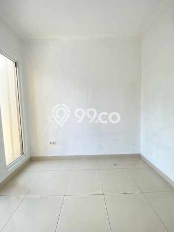 Disewakan Rumah Murah di Green Lake City Jakarta Barat dengan 3 Kamar Tidur Disewakan Rumah Murah di Green Lake City Jakarta Barat dengan 3 Kamar Tidur