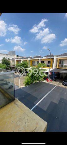 Disewakan! Rumah 3 Kamar Tidur &
3 Kamar Mandi di Green Lake City, Jakarta Barat Disewakan! Rumah 3 Kamar Tidur &
3 Kamar Mandi di Green Lake City, Jakarta Barat