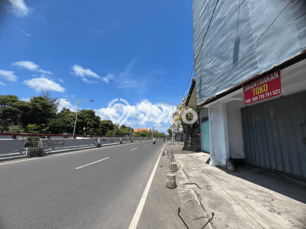 Komersial For Rent di Kuta, Luas 70m2m², Lokasi Strategis, Ready Bisnis Komersial For Rent di Kuta, Luas 70m2m², Lokasi Strategis, Ready Bisnis